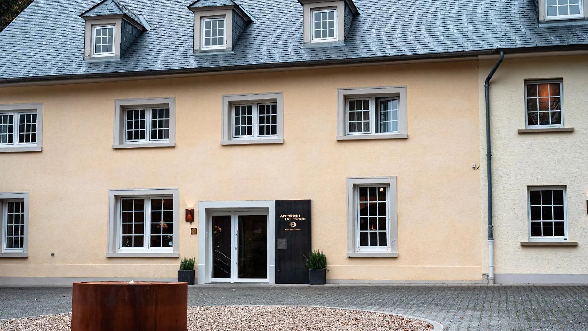 Archibald De Prince Echternach Hotel